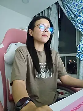 azumiichan online show from April 2026 11:44:02 PM
