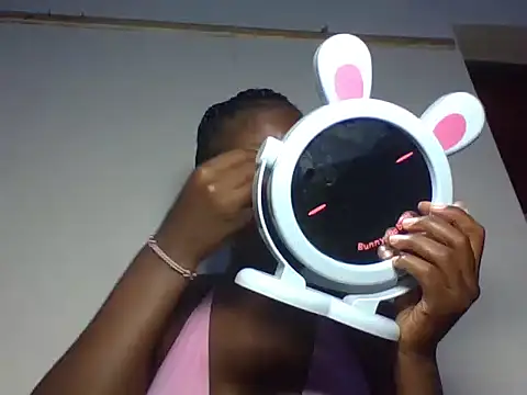 hot nina online show from February 2026 06:37:01 AM