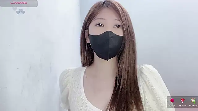 Snapshot of tanhxiu chatting on March 2026 12:11:02 PM tanhxiu online show from March 2026 12:11:02 PM