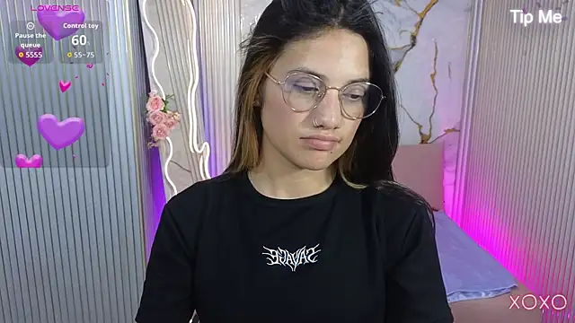 Snapshot of Chiara_tay chatting on March 2026 08:08:02 PM Chiara tay online show from March 2026 08:08:02 PM