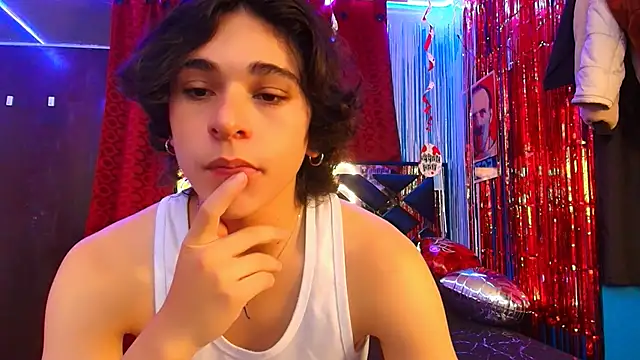 Luke Howland online show from February 2025 08:49:02 PM