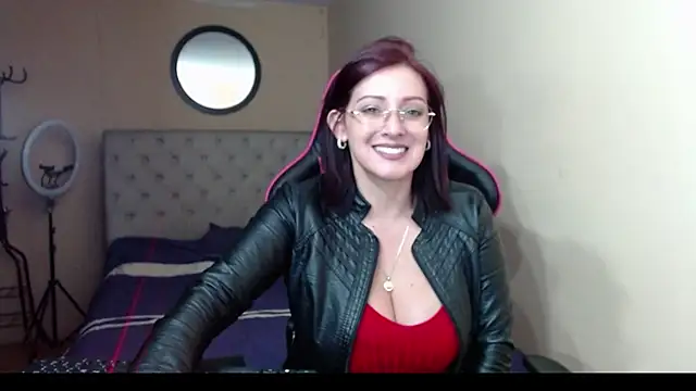 Carol Scottt online show from February 2025 05:46:02 AM