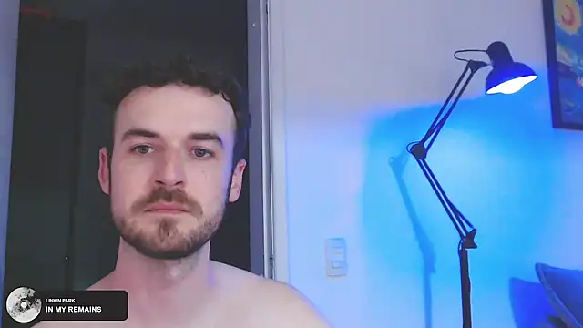 Snapshot of sexxxsutra chatting on March 2025 09:38:02 PM sexxxsutra online show from March 2025 09:38:02 PM