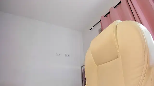 jessimegansexi online show from March 2025 08:20:02 PM