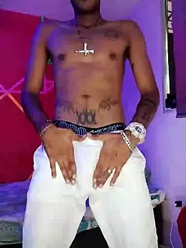 Tremen69- online show from December 2024 06:08:01 PM