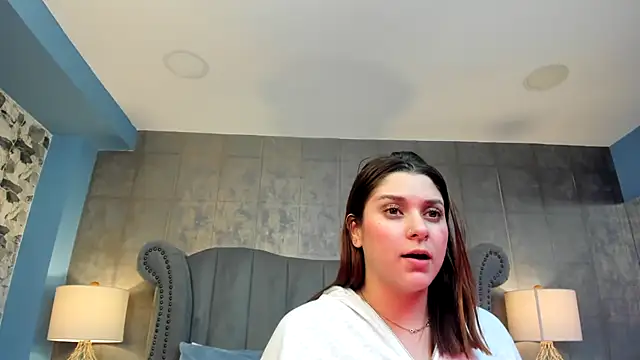 SophiaLaurens online show from February 2025 05:08:01 AM