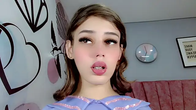 ValeriaAguilar online show from January 2025 10:19:01 PM