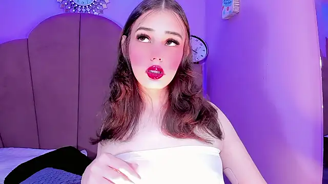 ValeriaAguilar online show from December 2025 09:21:02 PM