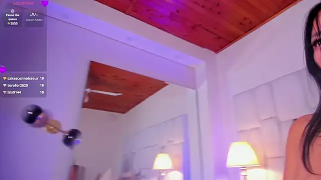 ginebra ness online show from February 2025 09:32:02 PM