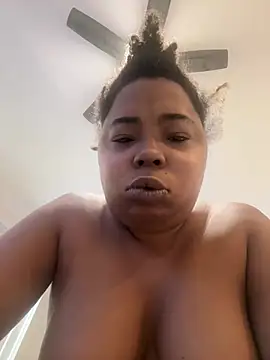JCCaramelbarbie1 online show from January 2026 02:00:01 PM