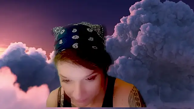 cassiemichellexx online show from April 2026 06:28:01 PM