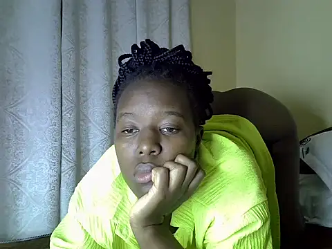 Oliviia  online show from January 2025 10:06:01 PM