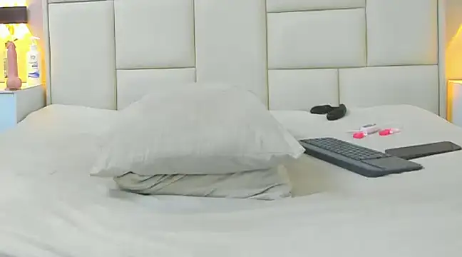 angel adamx online show from March 2025 05:13:01 AM