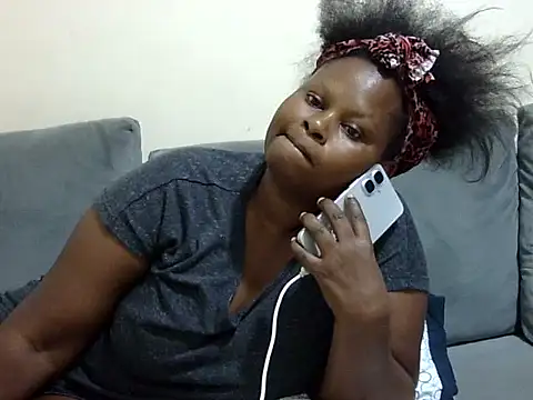 Pretty lilly02 online show from May 2026 01:29:02 PM