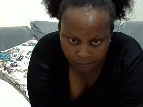 Pretty lilly02 online show from June 2026 03:27:01 PM