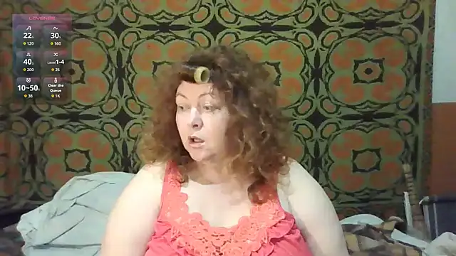 Snapshot of RoseRed69 chatting on October 2025 01:42:02 AM RoseRed69 online show from October 2025 01:42:02 AM