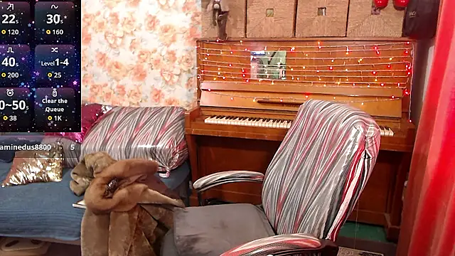 Snapshot of RoseRed69 chatting on January 2026 07:02:02 AM RoseRed69 online show from January 2026 07:02:02 AM