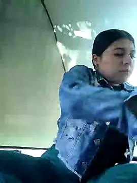 caro sweett online show from December 2024 01:00:01 PM