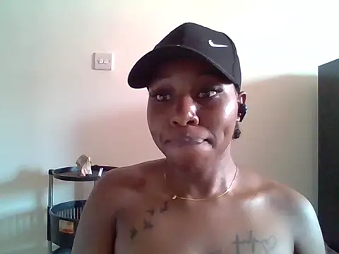 Queen loveer online show from February 2026 08:01:02 AM