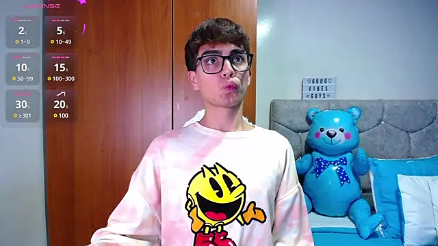 OwenBluee online show from January 2025 11:59:02 PM