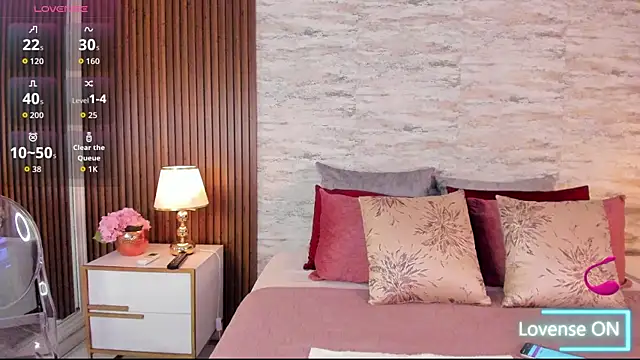 AndreaPink2024 online show from October 2025 01:43:02 PM