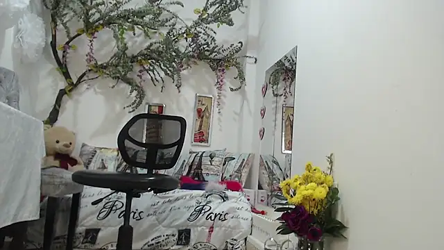 Snapshot of Jadeee_ chatting on February 2025 04:31:01 AM Jadeee online show from February 2025 04:31:01 AM