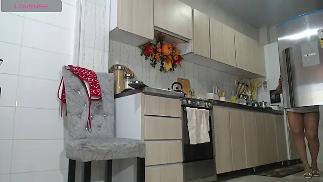 Snapshot of Jadeee_ chatting on October 2025 08:39:01 PM Jadeee online show from October 2025 08:39:01 PM