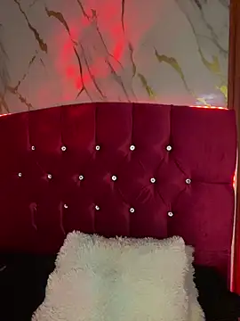 Snapshot of angellique_22 chatting on March 2026 05:22:02 AM angellique 22 online show from March 2026 05:22:02 AM