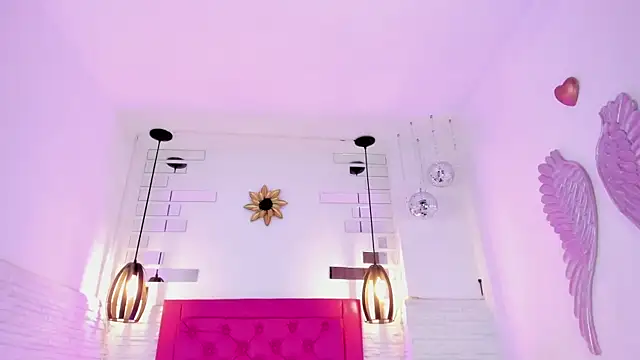 mia six66 online show from March 2025 11:07:02 AM