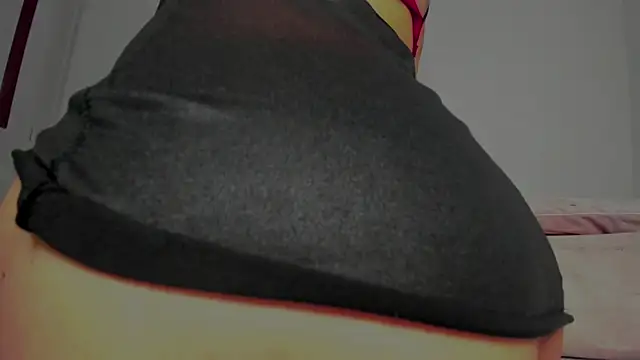 Snapshot of doll10stars chatting on December 2024 12:59:02 AM doll10stars online show from December 2024 12:59:02 AM