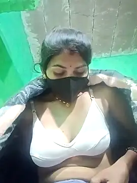 Snapshot of HOTBABITARAJ chatting on February 2025 03:40:01 AM HOTBABITARAJ online show from February 2025 03:40:01 AM