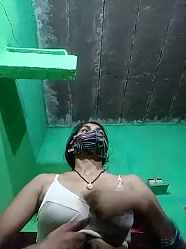 Snapshot of HOTBABITARAJ chatting on March 2025 05:11:01 AM HOTBABITARAJ online show from March 2025 05:11:01 AM