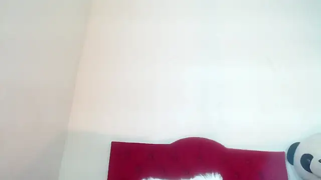 Snapshot of Luluu_08 chatting on March 2025 08:18:02 PM Luluu 08 online show from March 2025 08:18:02 PM