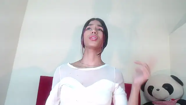 Snapshot of Luluu_08 chatting on March 2025 05:09:01 PM Luluu 08 online show from March 2025 05:09:01 PM