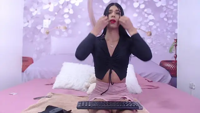 Snapshot of Luluu_08 chatting on September 2025 06:55:01 PM Luluu 08 online show from September 2025 06:55:01 PM