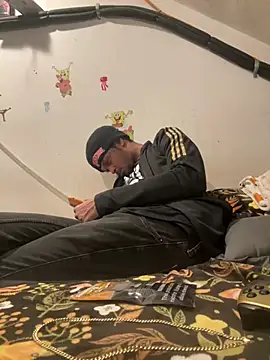 rayyymack online show from December 2024 11:03:01 PM