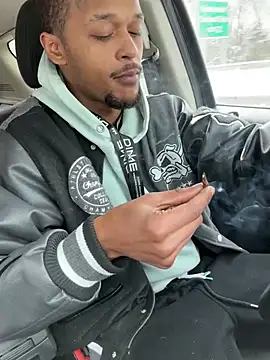 rayyymack online show from January 2025 05:09:01 PM