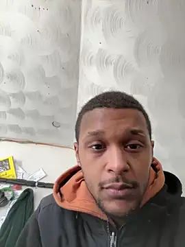 rayyymack online show from February 2025 05:40:01 PM