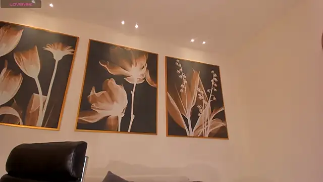 ValeriaRiveraX online show from December 2024 10:02:01 AM