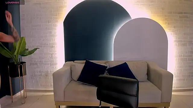 MariaHerrera  online show from November 2025 09:28:01 PM