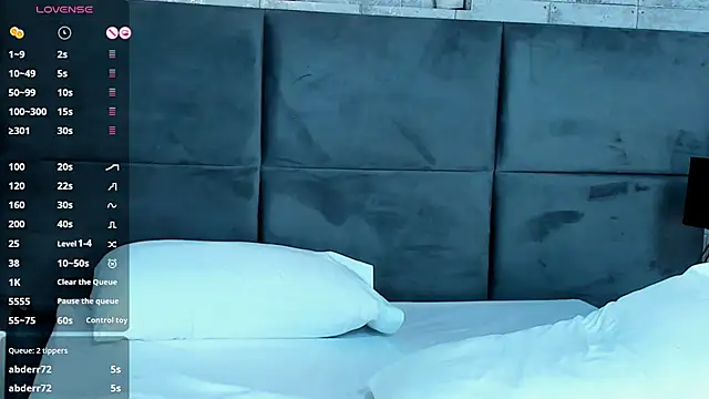 Snapshot of Salome_Diaz_ chatting on February 2025 04:26:02 PM Salome Diaz online show from February 2025 04:26:02 PM