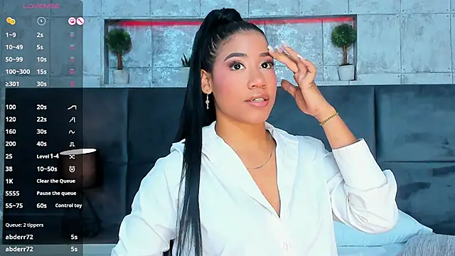 Snapshot of Salome_Diaz_ chatting on February 2025 10:36:02 PM Salome Diaz online show from February 2025 10:36:02 PM