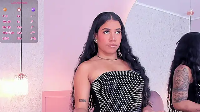 Snapshot of Salome_Diaz_ chatting on September 2025 05:18:02 AM Salome Diaz online show from September 2025 05:18:02 AM