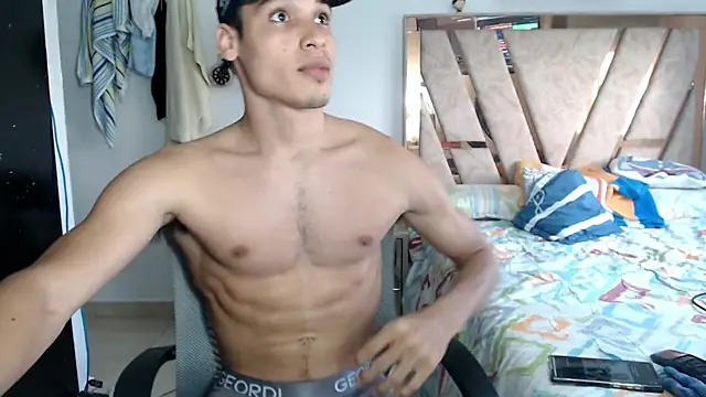 Snapshot of Babylin77 chatting on February 2026 10:41:02 PM Babylin77 online show from February 2026 10:41:02 PM