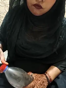 Indian-Nazia online show from September 2025 07:47:02 PM