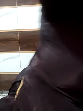 Indian-Nazia online show from October 2025 07:31:02 AM