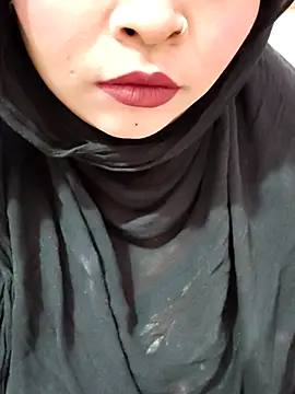 Indian-Nazia online show from October 2025 04:02:02 PM