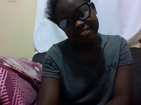 Sweetcecie01 online show from May 2026 08:38:02 PM