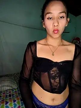 PoisonIvy15  online show from February 2025 11:37:02 PM