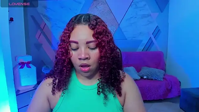 AngelaCoffee online show from November 2025 02:55:01 AM